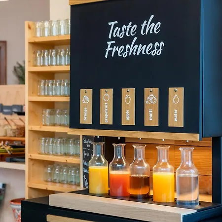 Tropenhaus Bansin 公寓式酒店 塞巴特黑灵斯多夫